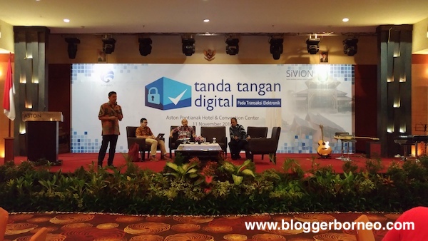 Sesi Materi Sosialisasi Tanda Tangan Digital KEMKOMINFO 2016 di Pontianak