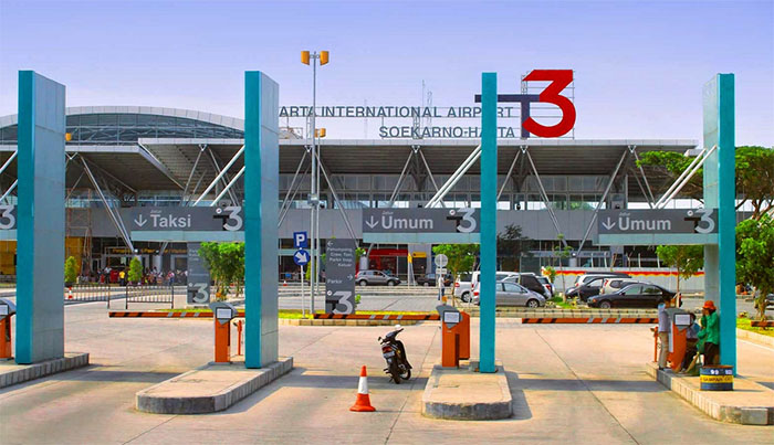 Kawasan Terbatas Bandar Udara