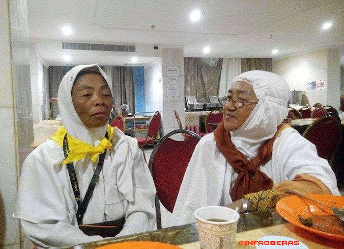 Mbah Sainem Penjual Sayur yang Bisa Berangkat Umroh karena Kehendak Allah
