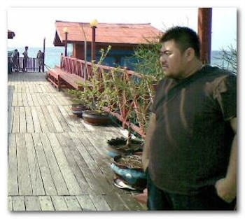 Derawan Island Bodyguard from Beijing