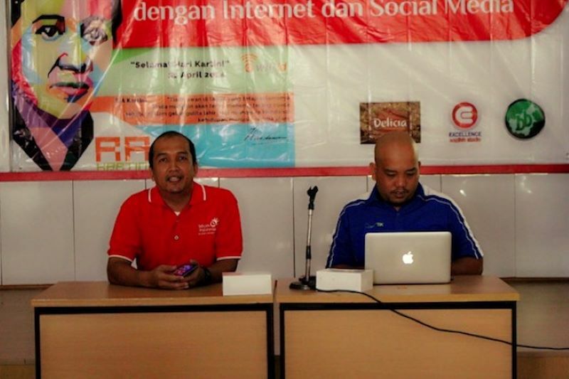 Seminar Internet Hari Kartini di Pontianak Tahun 2014