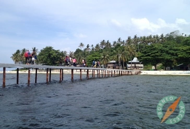 Wisata Pulau Randayan