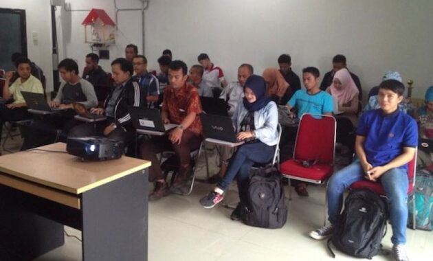 Workshop Blog Pontianak Session #1 di BLC Telkom Pontianak