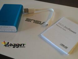 Asus ZenPower 10050 mAh, Kapasitas Besar Seukuran Kartu Kredit