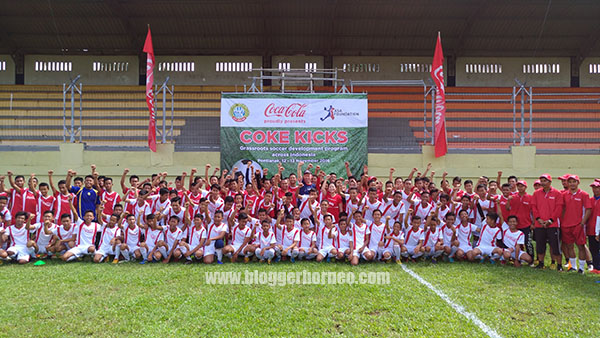 Sesi Foto Bersama Coke Kicks 2016 Pontianak