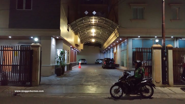 Penginapan Murah Jakarta - Newton Residence