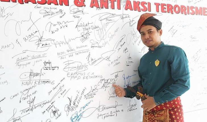 Penulis Ketika Mengikuti Deklarasi Anti Kekerasan dan Aksi Terorisme di Pendopo Bupati Ketapang 2018