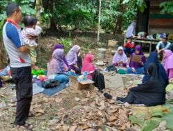 Berkunjung ke Kebun Durian Pontianak Bersama Rombongan Salimah Kalbar