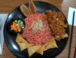 Mencicipi Enaknya Bakmi Kering Pontianak Cabang Bakmie Bogita Singkawang