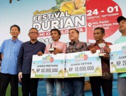 Durian Sanggau Menjadi Juara 1 Festival Durian Kalbar 2019