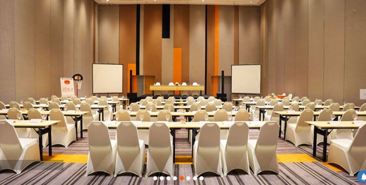 Meeting Room Hotel Harris Surabaya