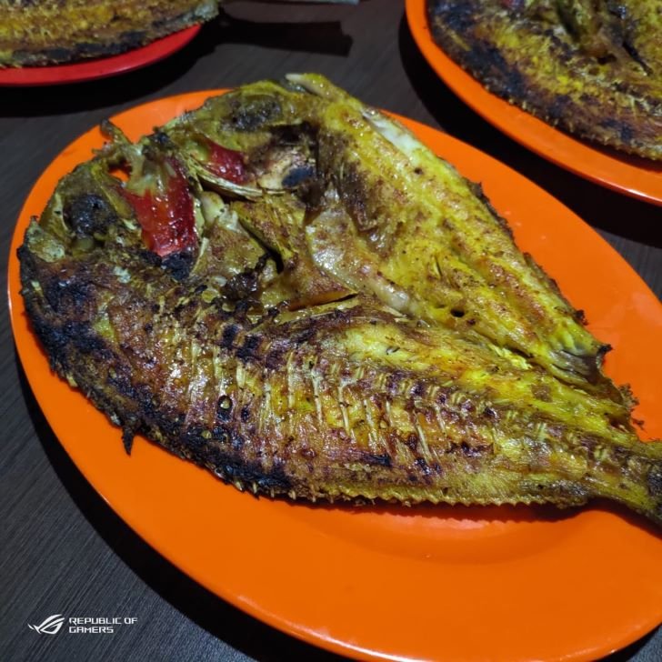 Menu Ikan Bakar Pondok Senangin Kubu Raya