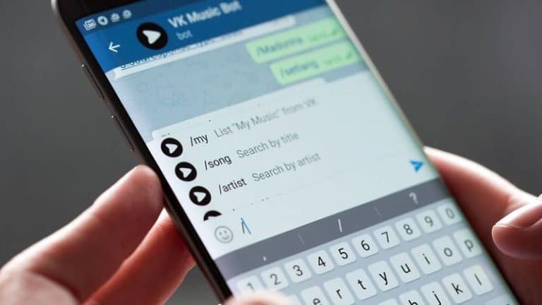5 Alasan Memiliki Chatbots di Situs Web Anda