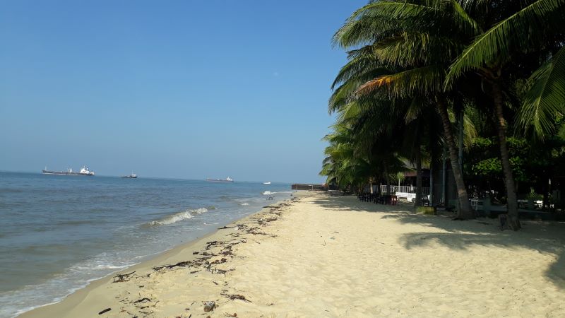 Pantai Kemala Balikpapan