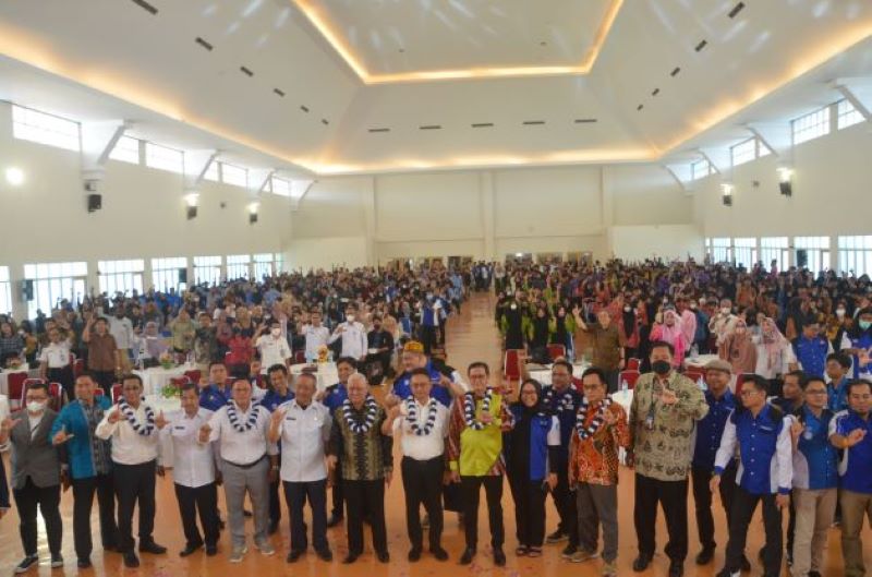 Foto Bersama Peserta Festik 2022 Pontianak