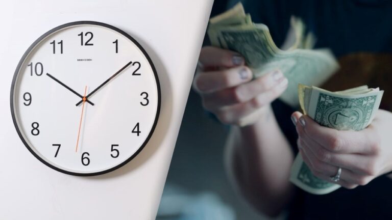 What is The Difference Between Monthly Salary and Hourly Pay?