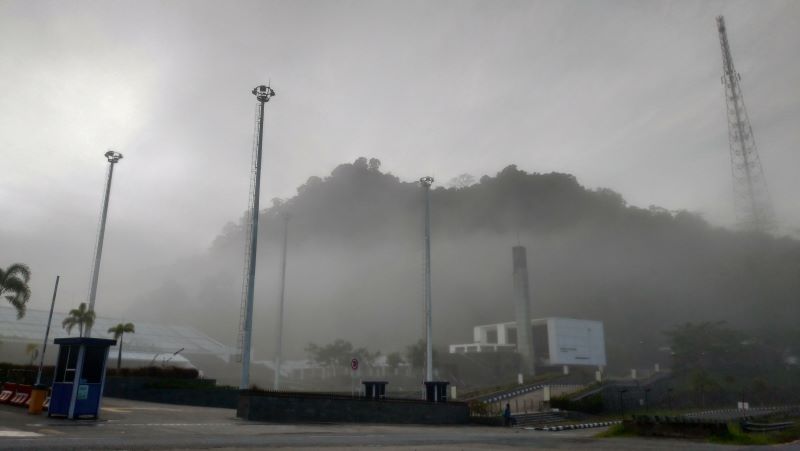 Suasana Border Entikong Menjelang Pagi