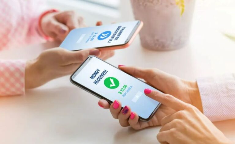 3 Dampak Aplikasi Pinjaman Online di Indonesia, Tetap Waspada Meskipun Dibutuhkan