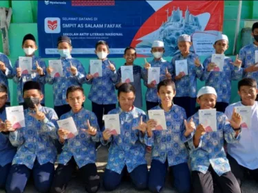 Program Literasi Nasional: Membangun Masyarakat Indonesia Gemar Membaca