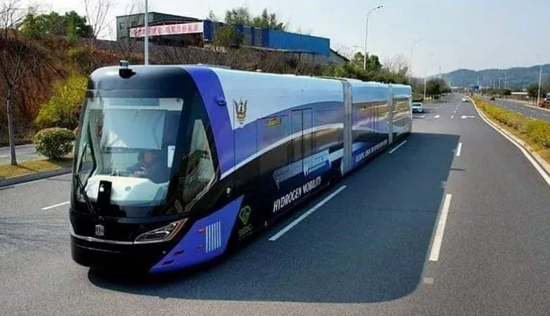 Autonomous Rapid Transit Hydrogen Pertama Tiba di Sarawak Malaysia