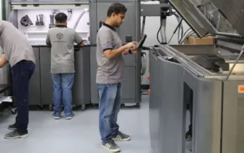 Leveraging 3D Printing for Innovative Visual Merchandising: The Future of Beverage Brand Activations in UAE