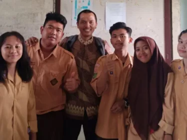 Rumah Bakat Kalbar Ajak Siswa SMA Kapuas Pontianak Mengenal Bakat dan Potensi Diri