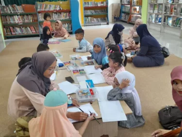 Perpustakaan Provinsi Kalbar Terima Kunjungan Forum Ibu Profesional