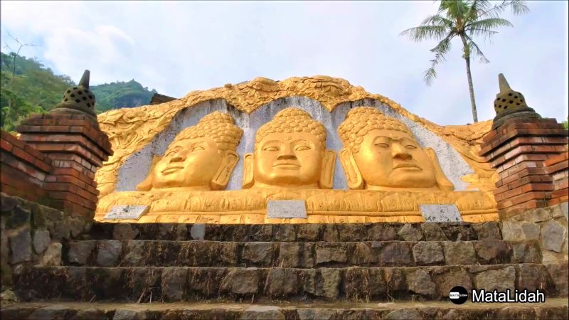 Watu Putih Borobudur