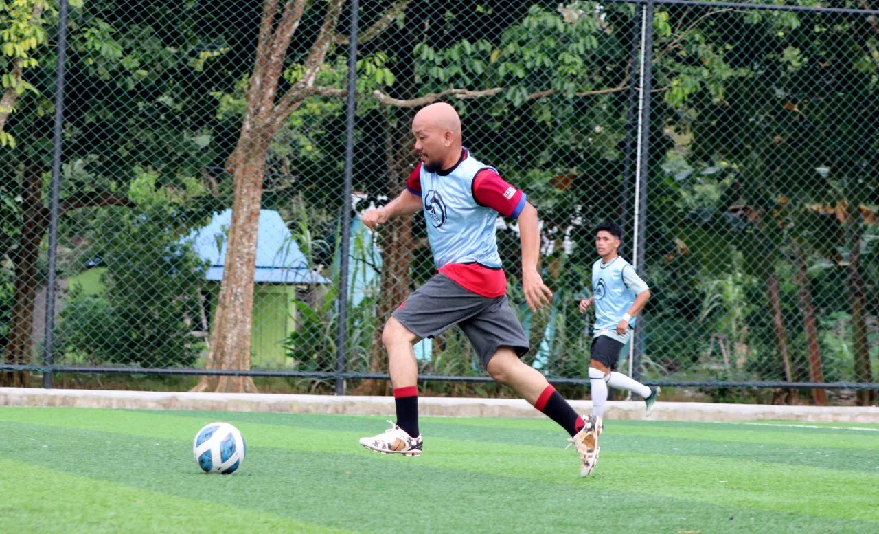 Blogger Borneo Bermain Mini Soccer
