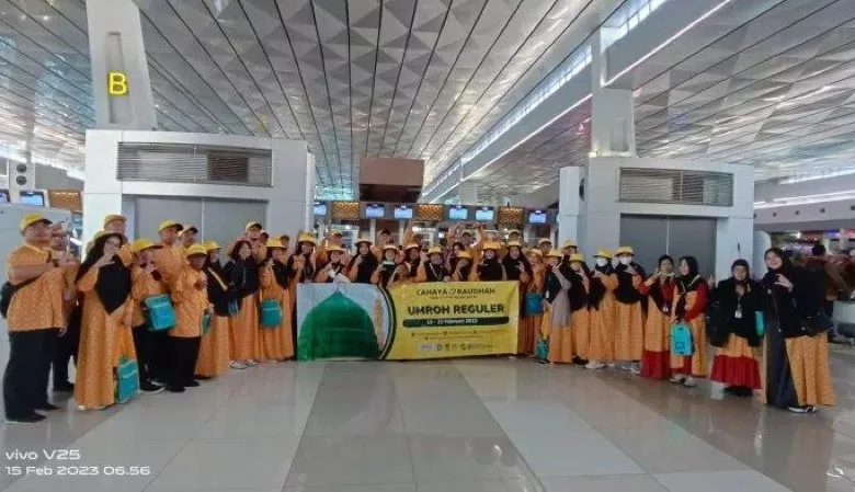 Jamaah Umroh Cahaya Raudhah Tour and Travel Subang