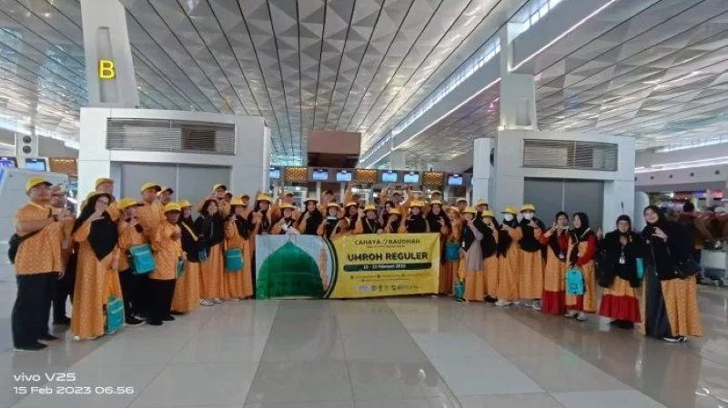 Jamaah Umroh Cahaya Raudhah Tour and Travel Subang