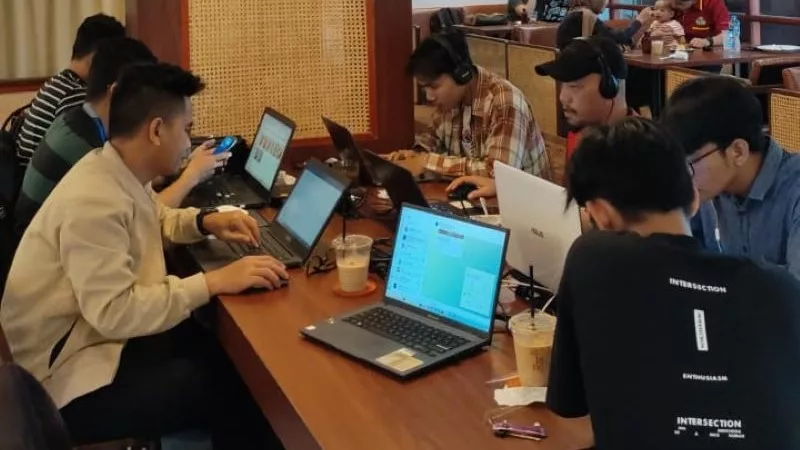 Aktivitas Kerja Bareng Anggota Komunitas Remote Worker Pontianak