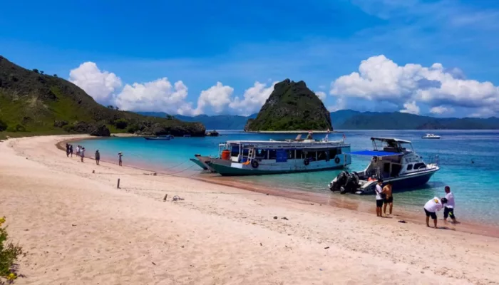 Menyusuri Surga Timur Indonesia: Cerita Perjalanan ke Labuan Bajo