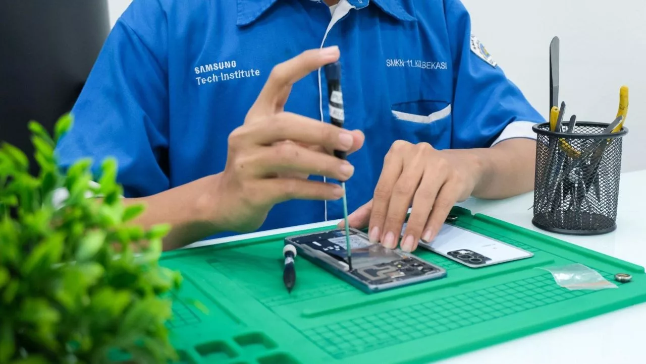 Peserta Samsung Tech Institute Sedang Mengikuti Pelatihan