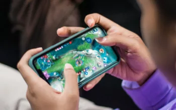 Can Mobile Games Really Compete with Console Games?