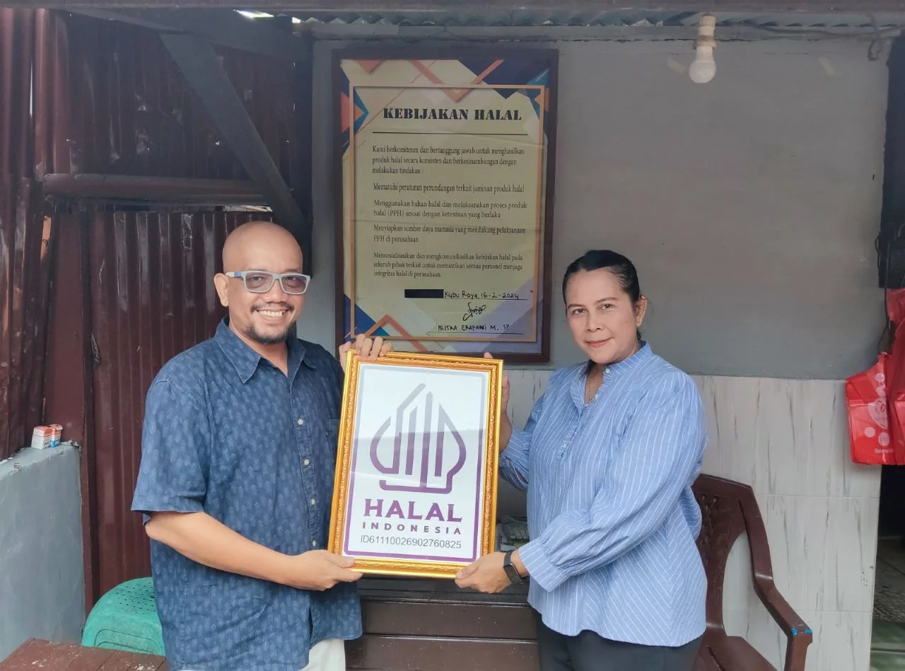 Rumah Potong Hewan Jenis Unggas di Kubu Raya Dapat Sertifikat Halal
