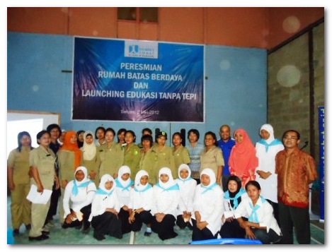 Foto Bersama Peserta Internet Sehat Goes to Seluas