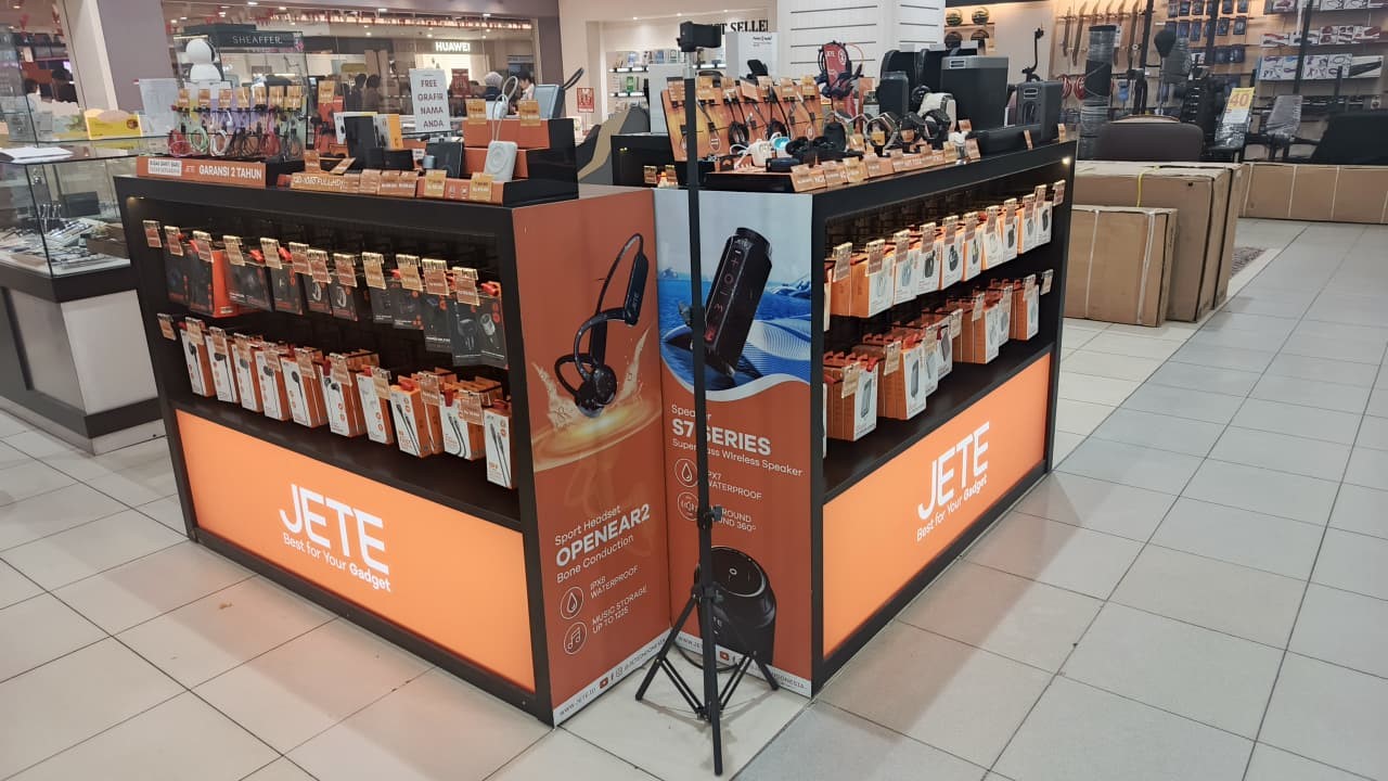 JETE Outlet Store Gramedia Mega Mall Pontianak