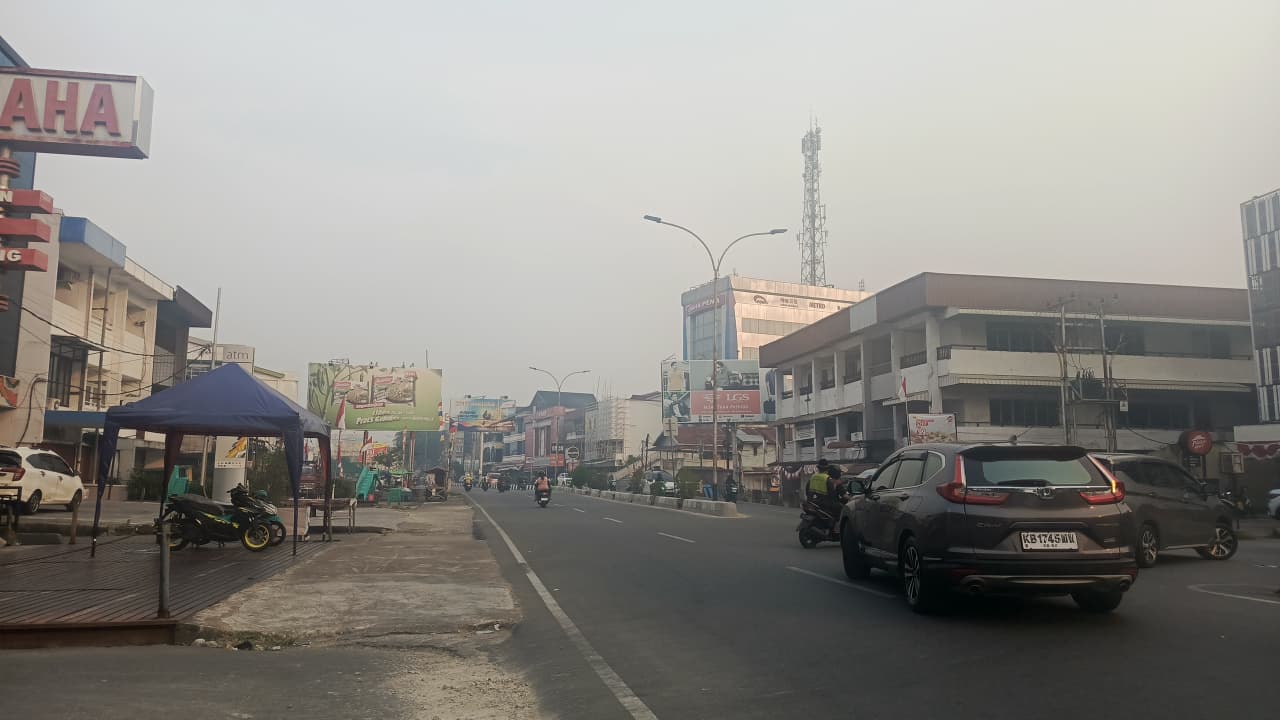 Kondisi Jalan Gajah Mada Pontianak