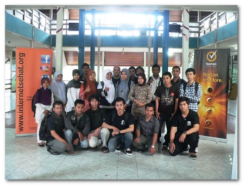 Nonton Bareng Linimassa di Pontianak