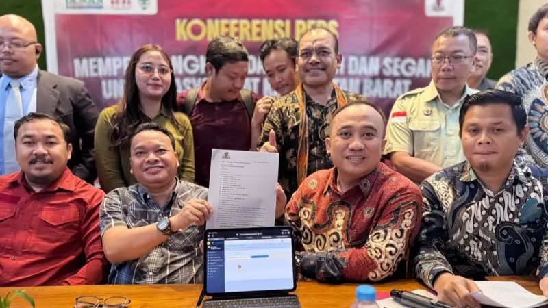 Tim Kuasa Hukum Penggugat KARHUTLA Kalimantan Barat
